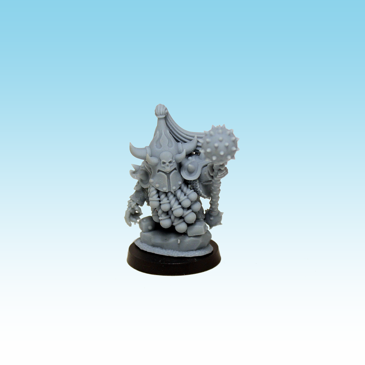 Fire Dwarf with Champion Mace, Dark Dwarves - MoM Miniatures