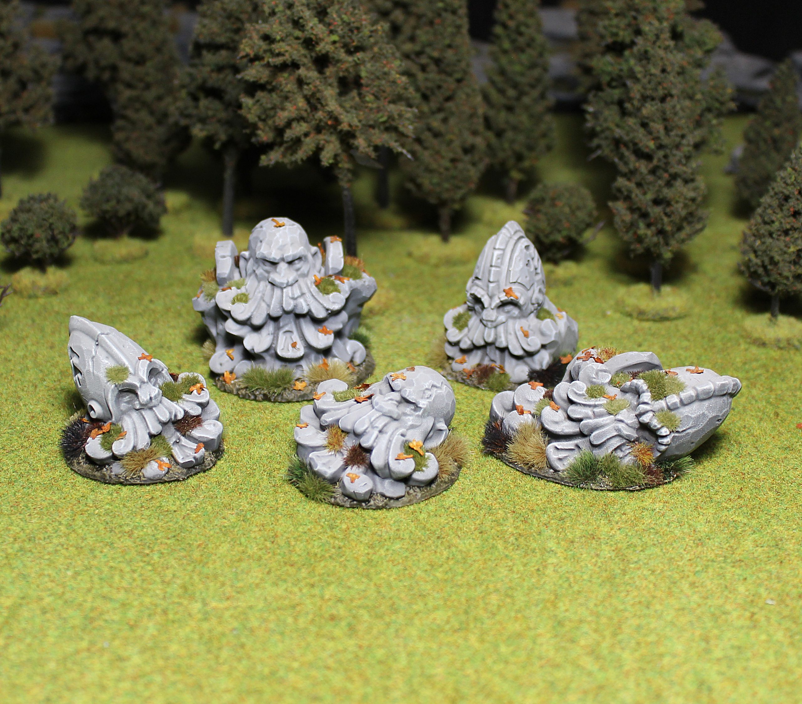 Dwarf Heads, Dwarves - MoM Miniatures