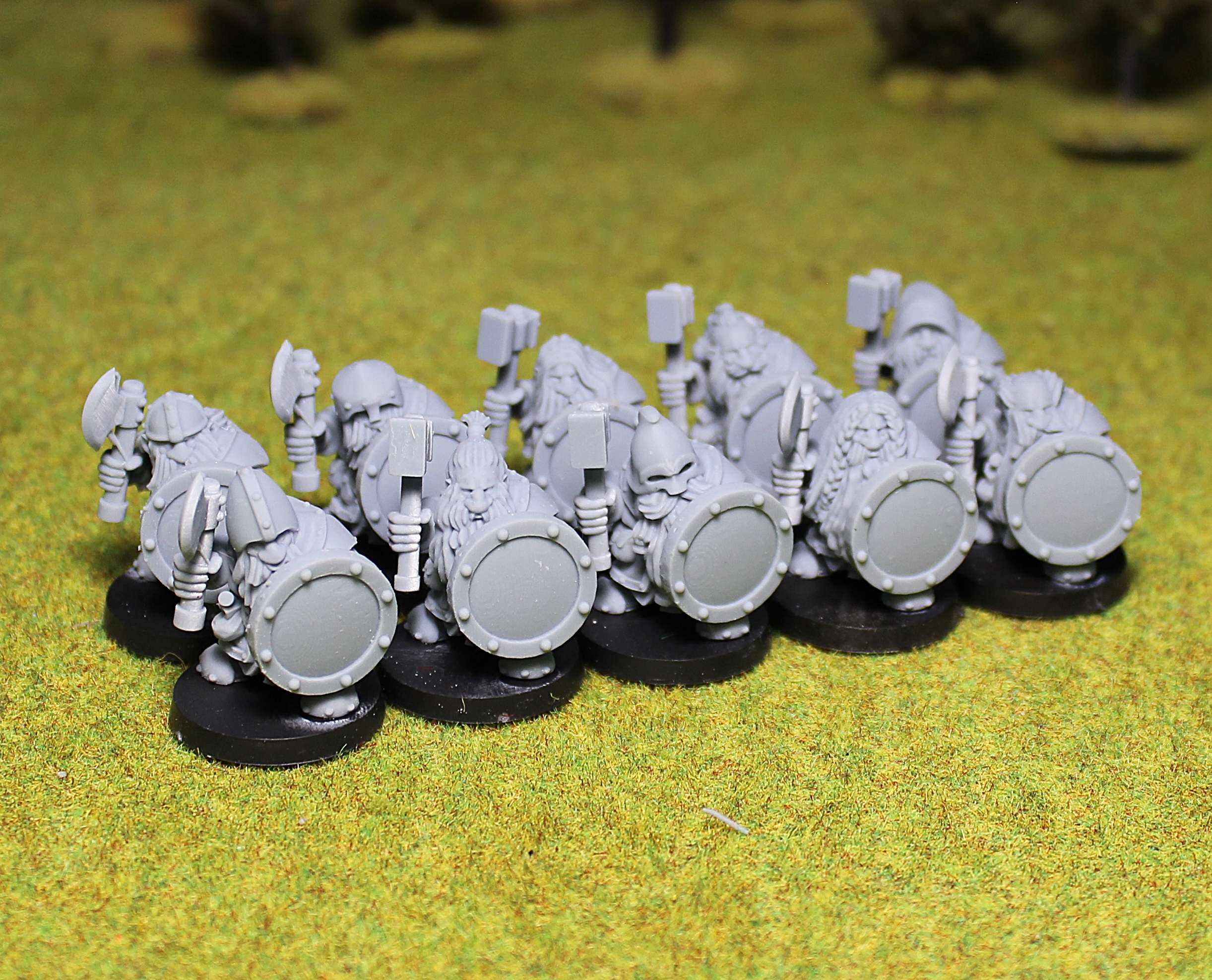 Clan Dwarves, Dwarves - MoM Miniatures