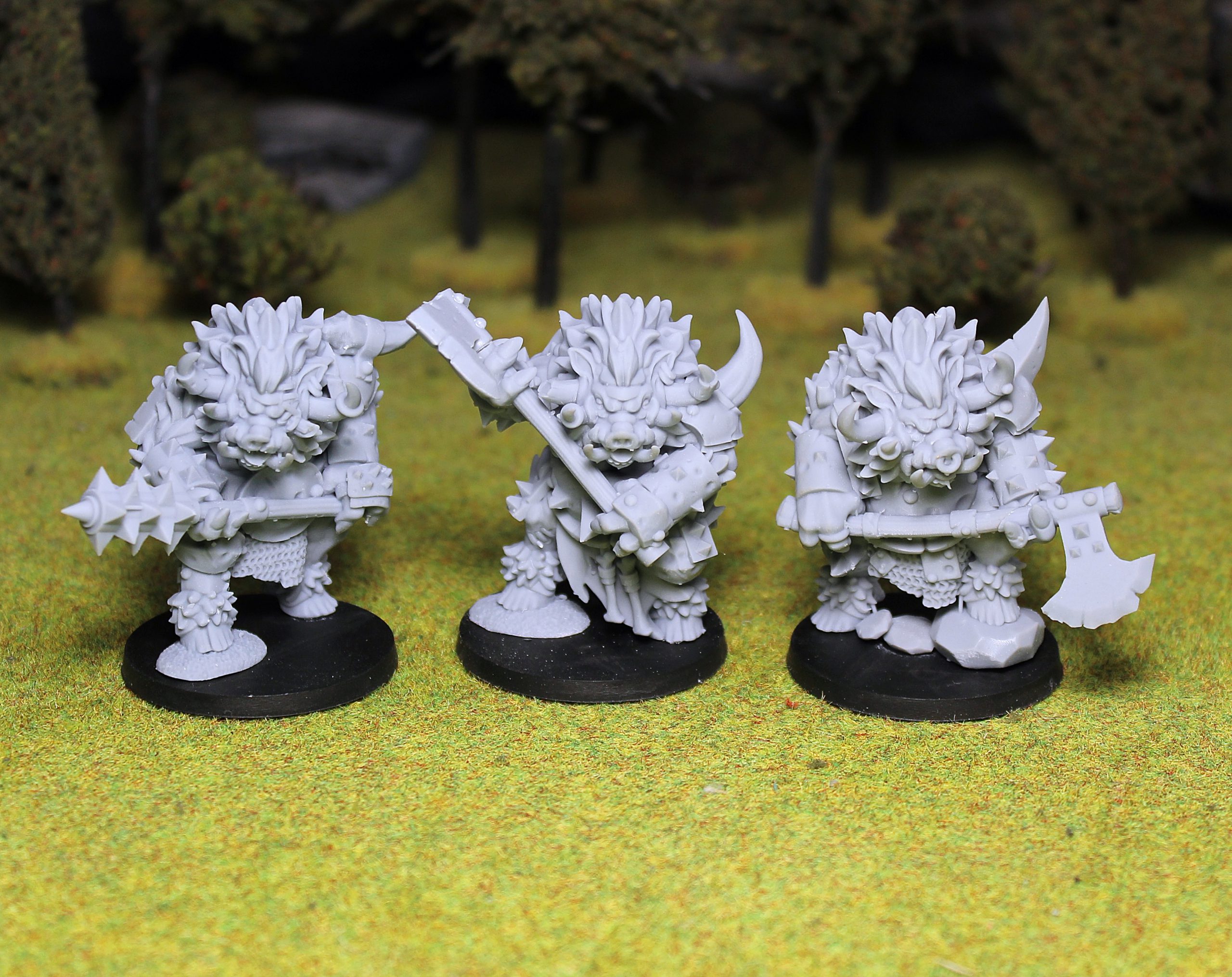 Ogre Pigs, Chaos - MoM Miniatures
