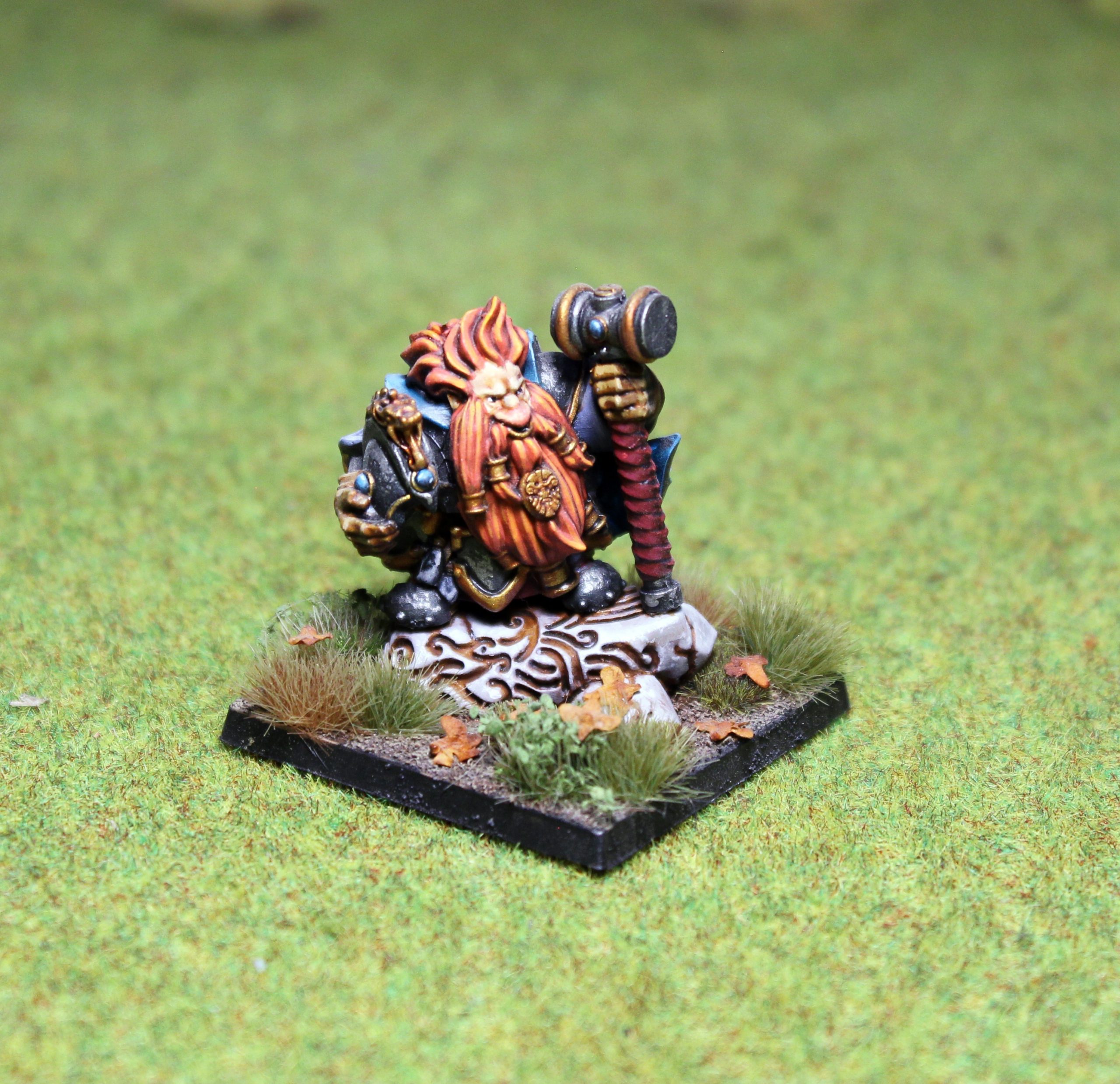 Clan Lord, Dwarves- MoM Miniatures