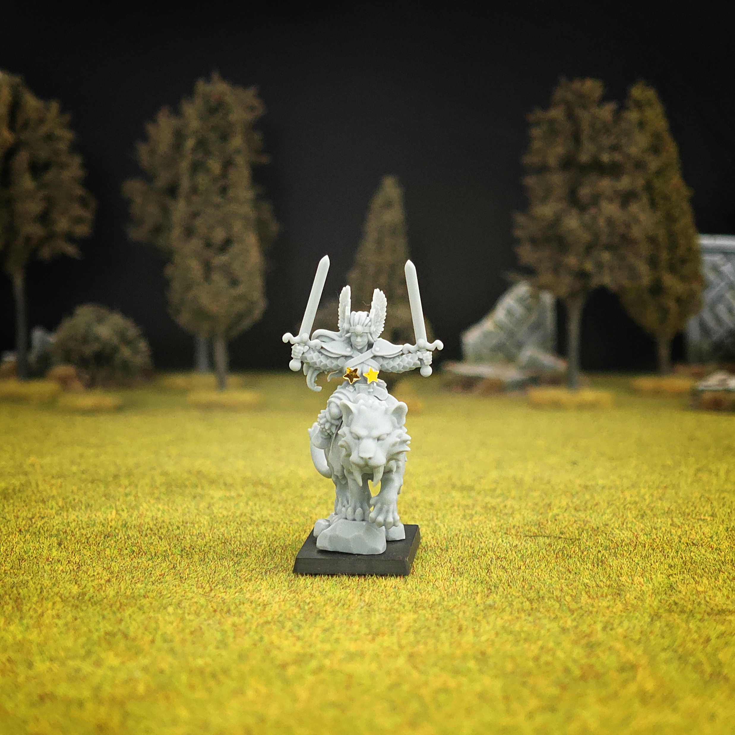 Amazonian Champion on a Saber-Toothed Tiger, Warbound Amazons - MoM Miniatures - Image 2