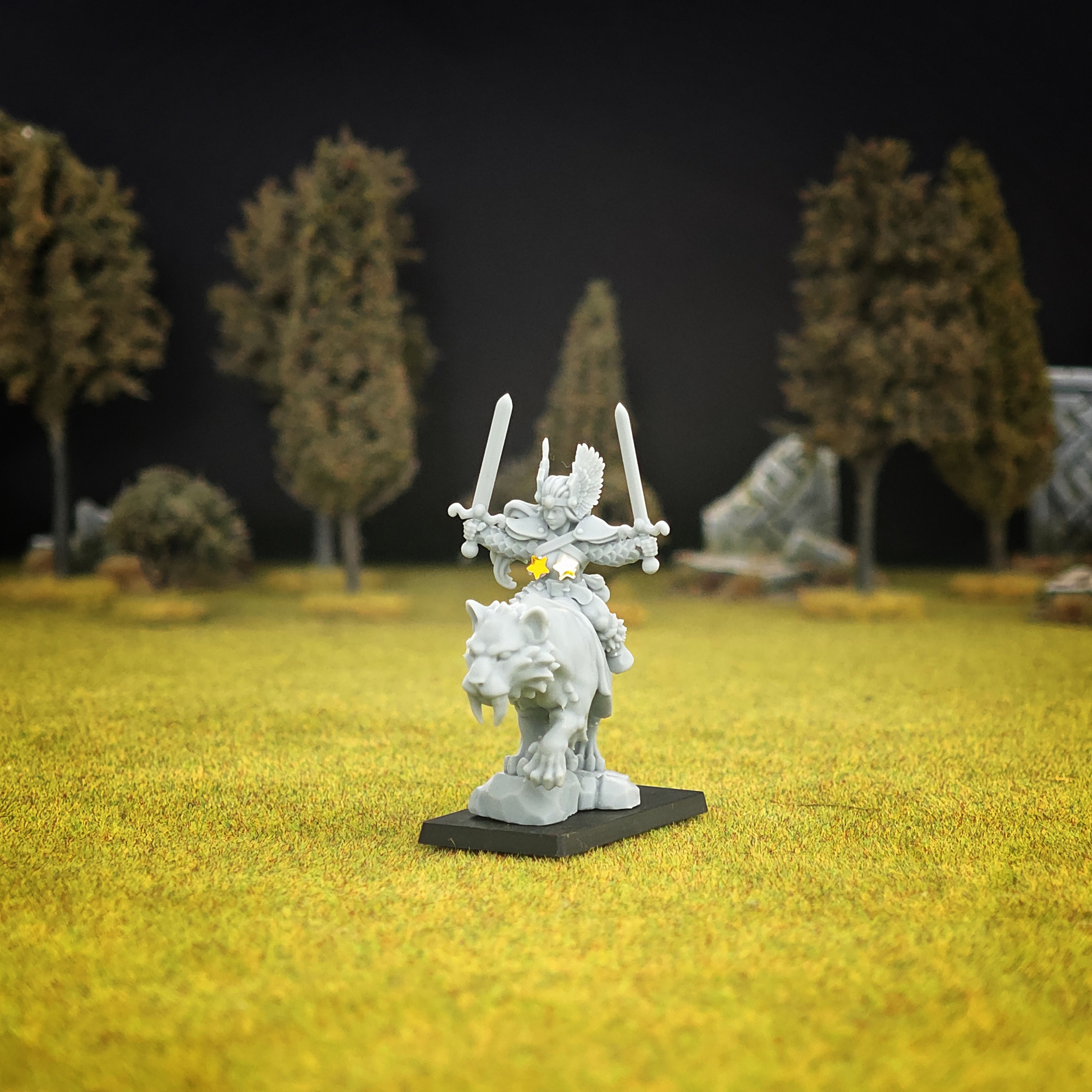 Amazonian Champion on a Saber-Toothed Tiger, Warbound Amazons - MoM Miniatures - Image 7
