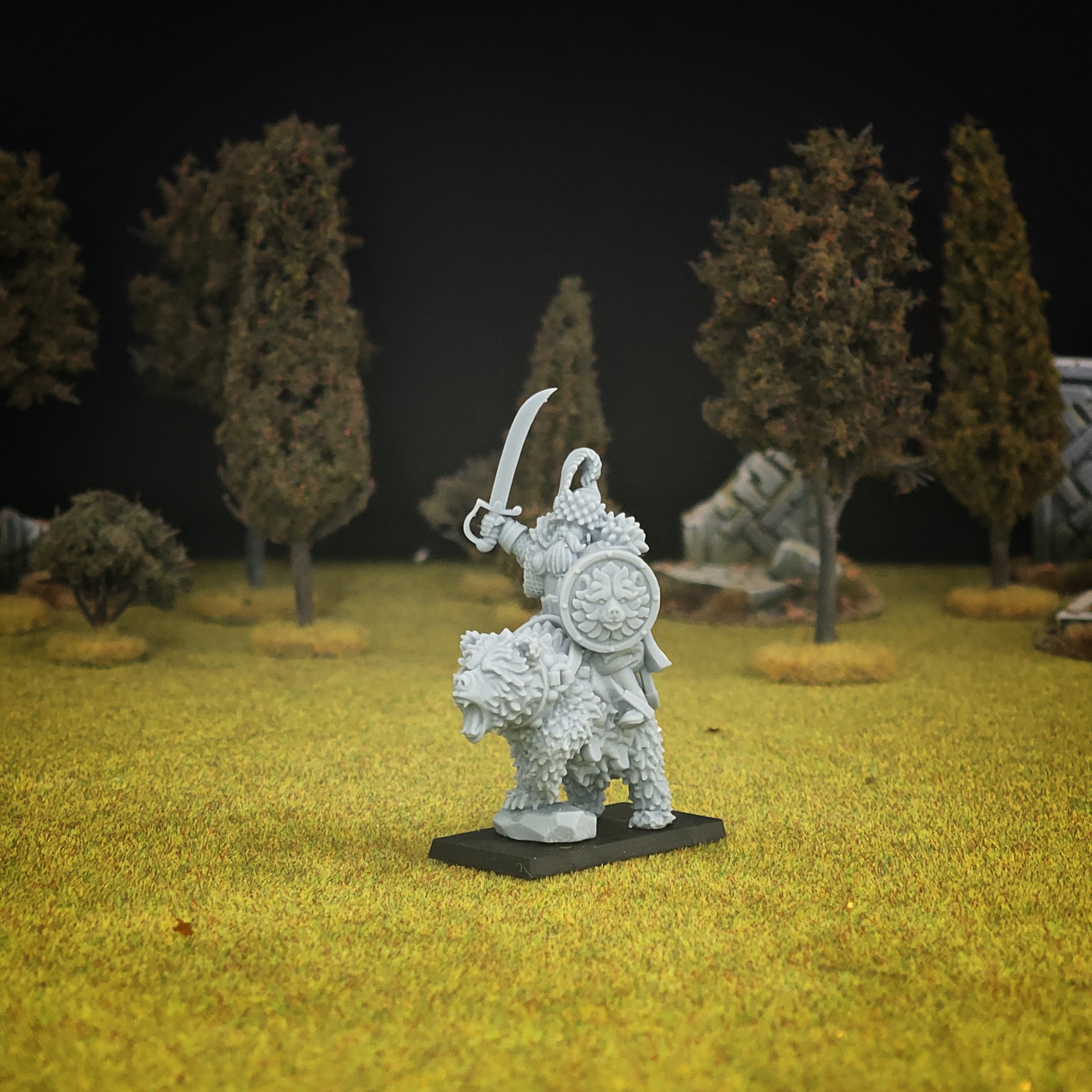 gospodar bear lord, steppes mom miniatures